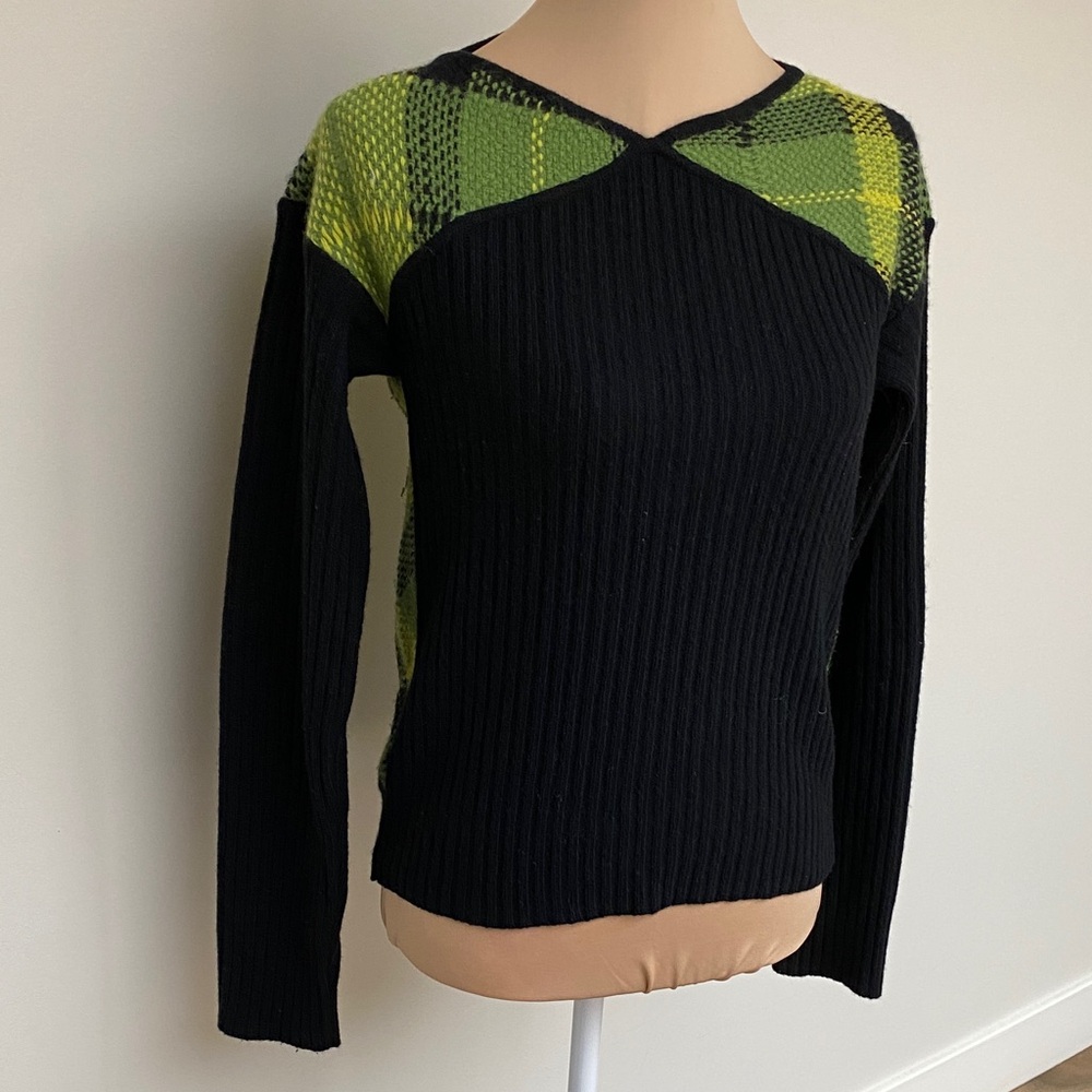 Weekend Max Mara Black and Green Crewneck Sweater, Made in Italy size M
